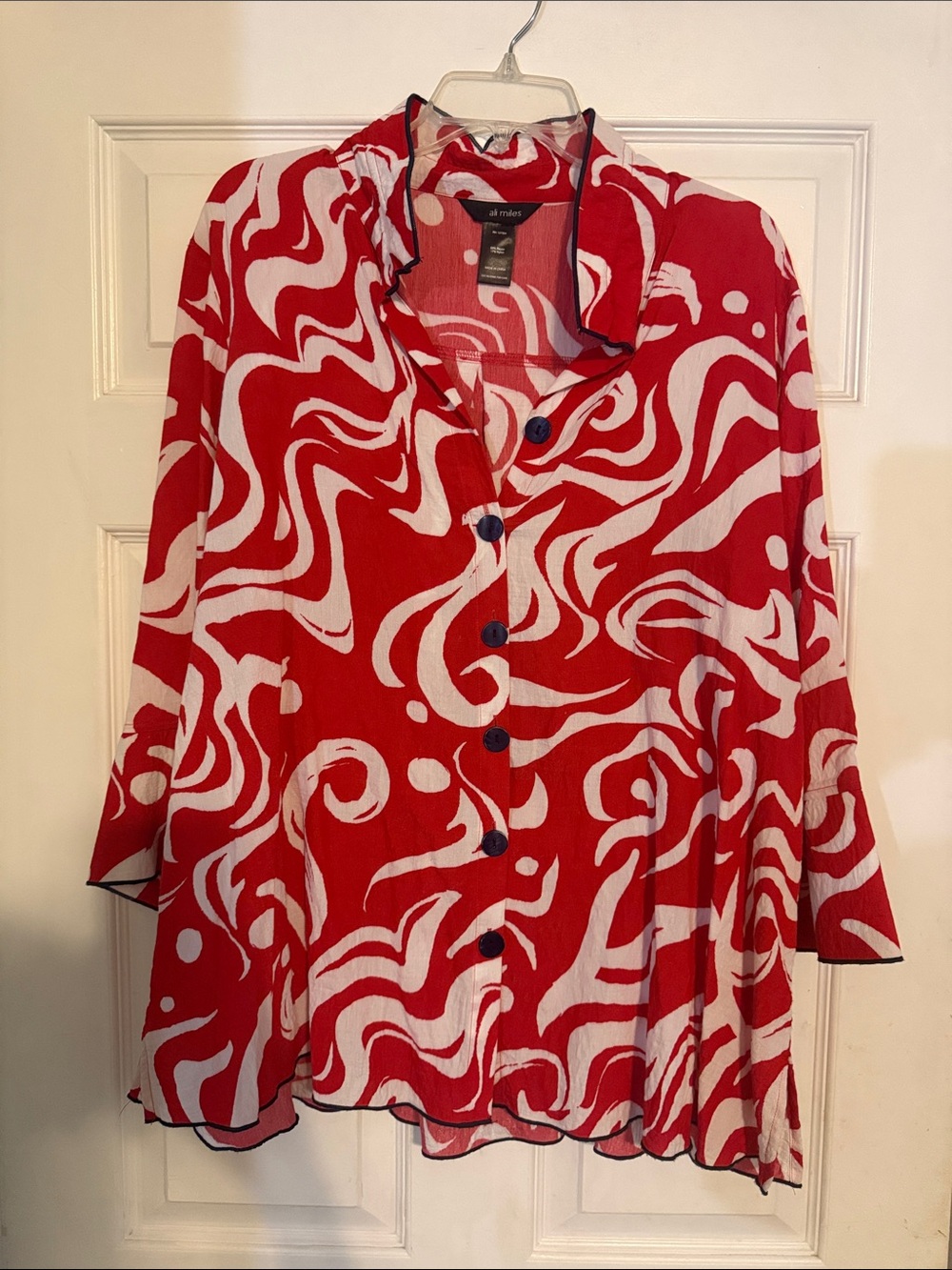Ali Miles Red and White Abstract Button-Down Shirt